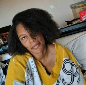 Meet your Posher, Andrea